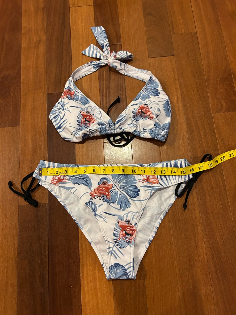 Floral Tropical Tie-Halter Bikini Set with Frog accents - NWOT Size XL - Picture 2 of 6